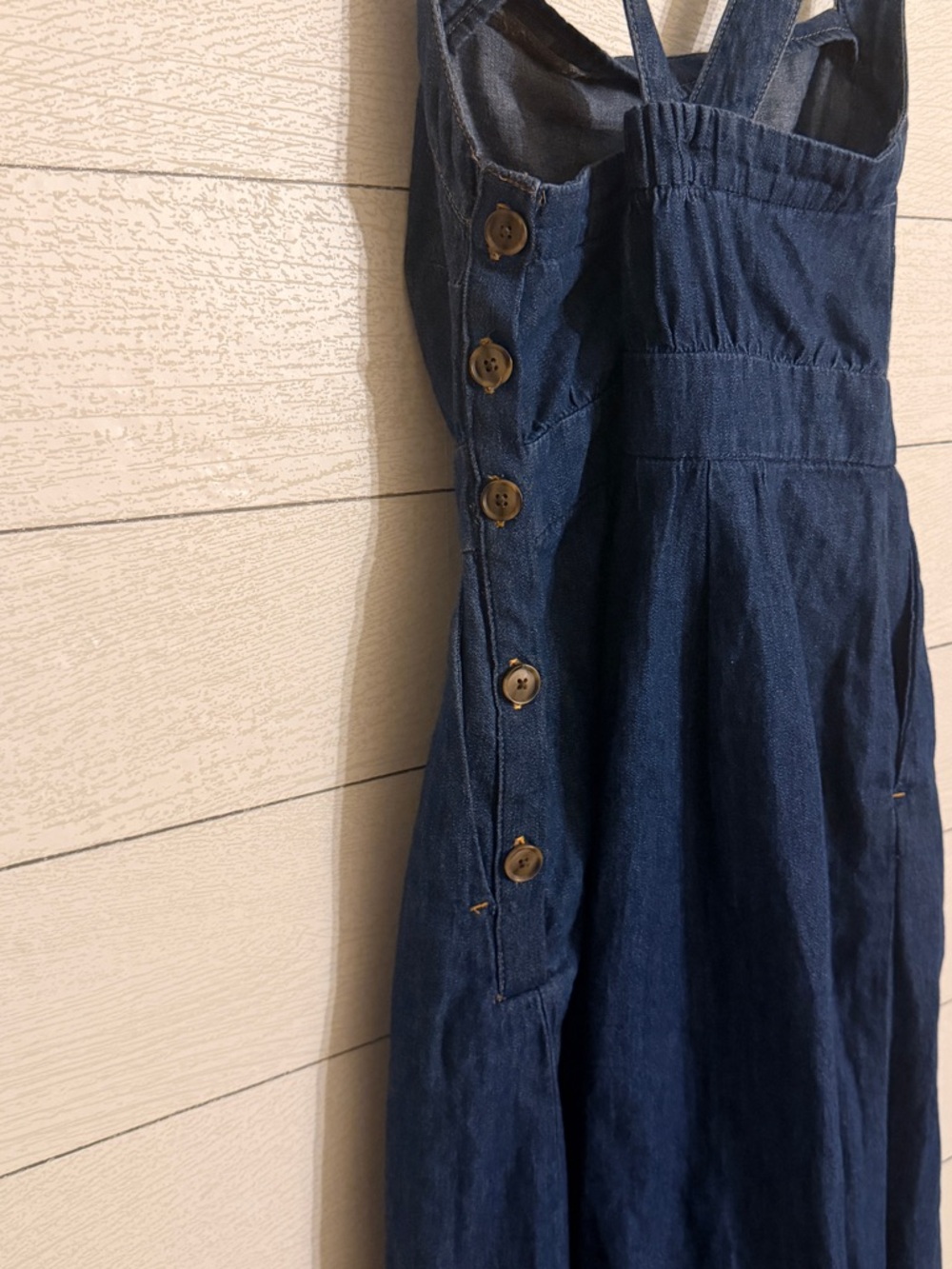 Gap Side-Button Apron Denim Dress Medium
Wash NWT Size 2 - Picture 6 of 9